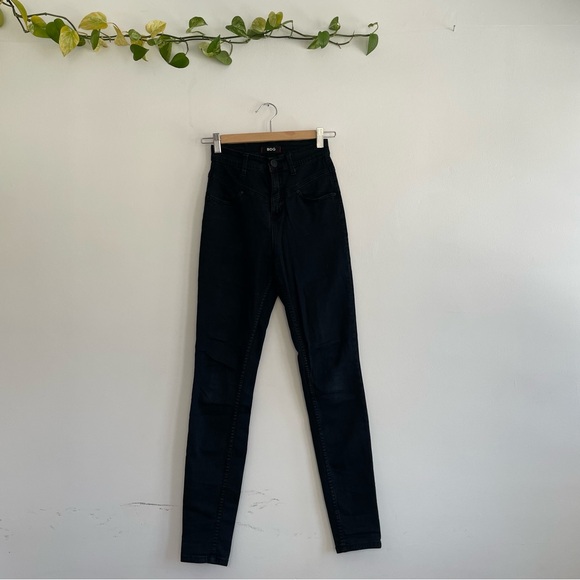 Ultra High Rise Jeans - Picture 2 of 8